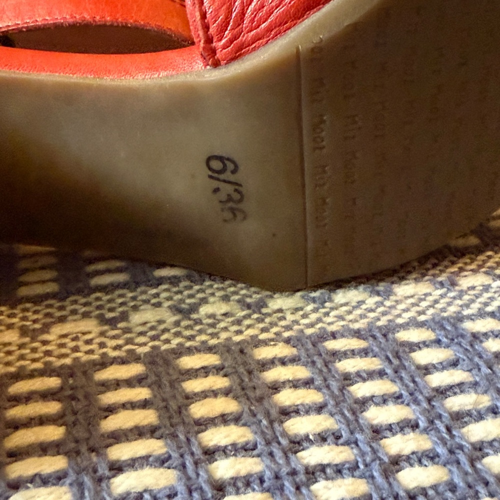 Cherry Red Miz Mooz Heels, Perfect for Spring! - Picture 7 of 7